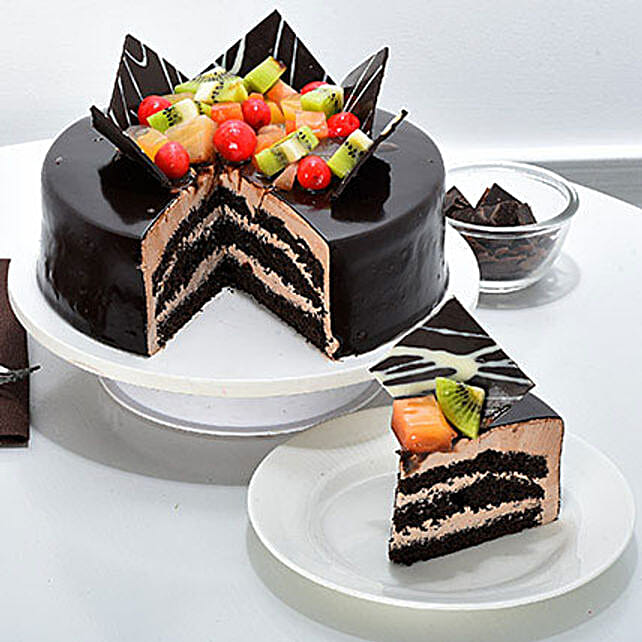 Chocolate Fruit Gateau Half kg