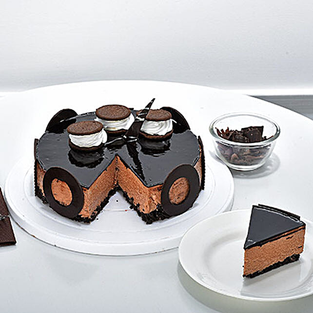 Chocolate Oreo Mousse Cake Half kg Eggless
