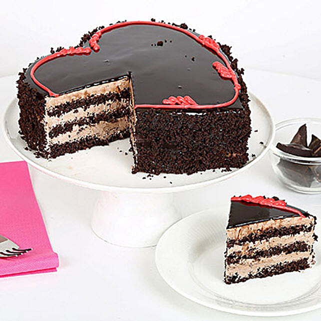 Fabulous Heart Cake 1kg