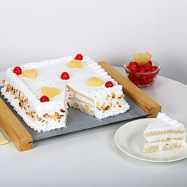 Special Fresh Fruit Cake 2kg Eggless